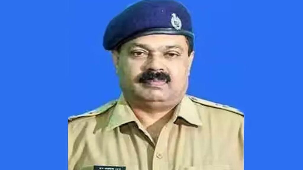 പ്രഭാത നടത്തത്തിനിടയിൽ മുൻ എസ്.പി കുഴഞ്ഞുവീണ് മരിച്ചു