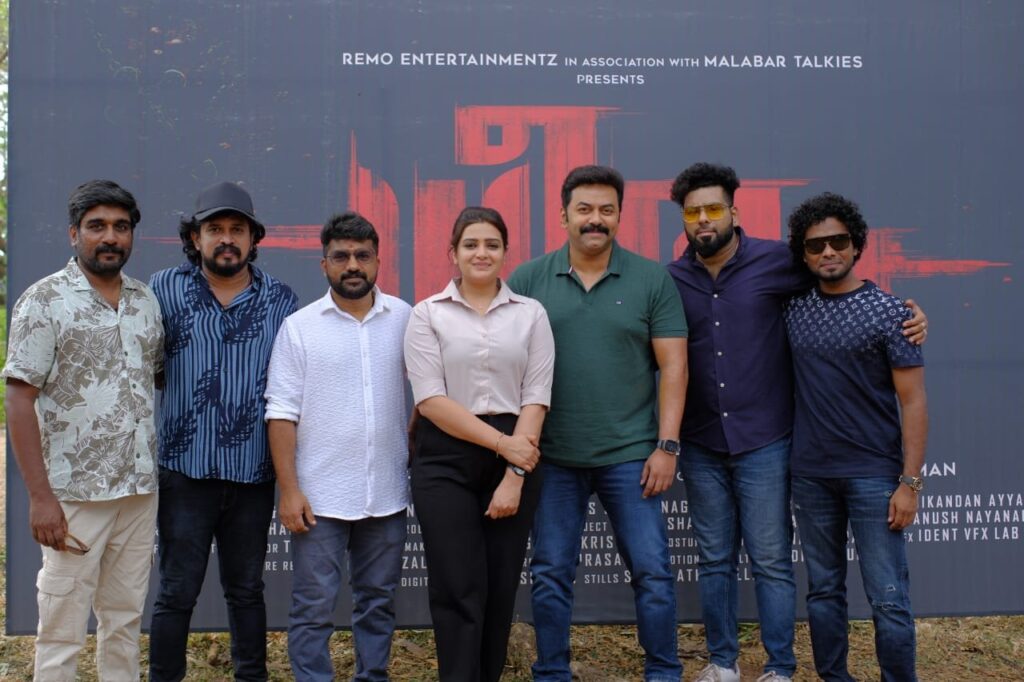 ഇൻവസ്റ്റിഗേറ്റീവ് ത്രില്ലർ മൂവി; ധീരം ആരംഭിച്ചു