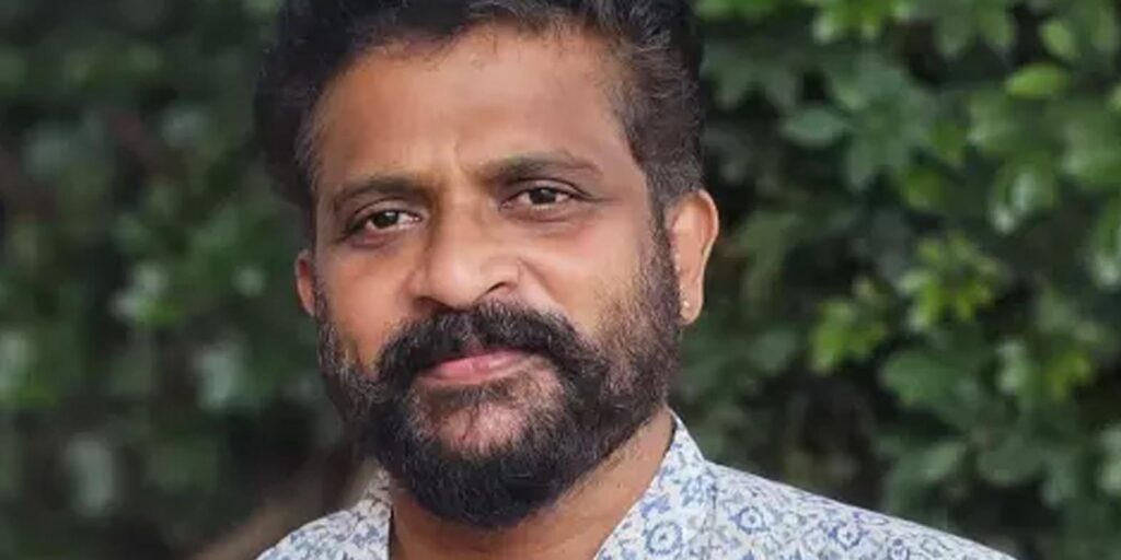 നാലു വയസുകാരിയെ ലൈംഗികമായി പീഡിപ്പിച്ചെന്ന കേസ്; കൂട്ടിക്കല്‍ ജയചന്ദ്രനെതിരെ ലുക്കൗട്ട് നോട്ടീസ്