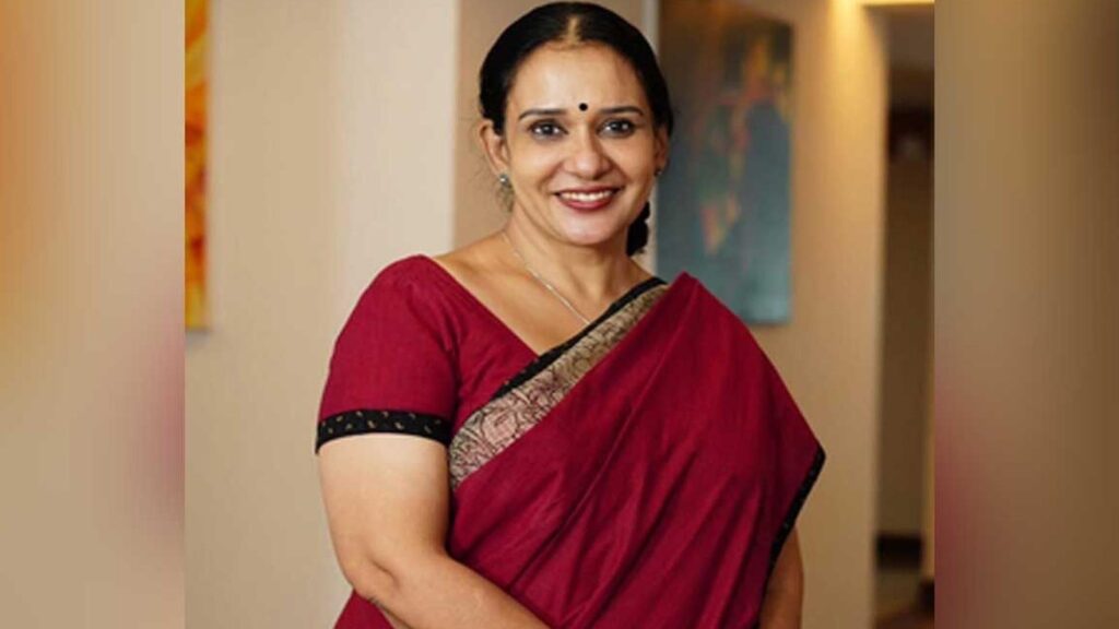 യൂ​ട്യൂ​ബ് ചാ​ന​ല്‍ വഴി വ്യാജ അശ്ലീല ചിത്രം പ്രചരിപ്പിച്ചു; നടി മാല പർവതിയുടെ പരാതിയിൽ കേസ്