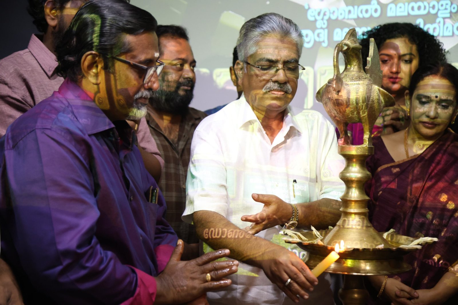 ഗ്ലോബല്‍ മലയാളം സിനിമയുടെ ഉദ്ഘാടനവും ലോകത്തിലെ ആദ്യ മെഗാ ഡോക്യുമെന്ററി പരമ്പരയുടെ ചിത്രീകരണവുംആരംഭിച്ചു