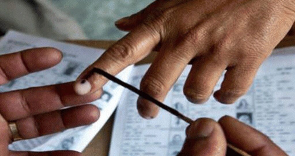 തദ്ദേശ ഉപതിരഞ്ഞെടുപ്പില്‍ നേട്ടമുണ്ടാക്കി ഇടതുമുന്നണി; 17 സീറ്റുകൾ നേടി എൽ.ഡി.എഫ്; 12 ഇടത്ത് യു.‍ഡി.എഫും