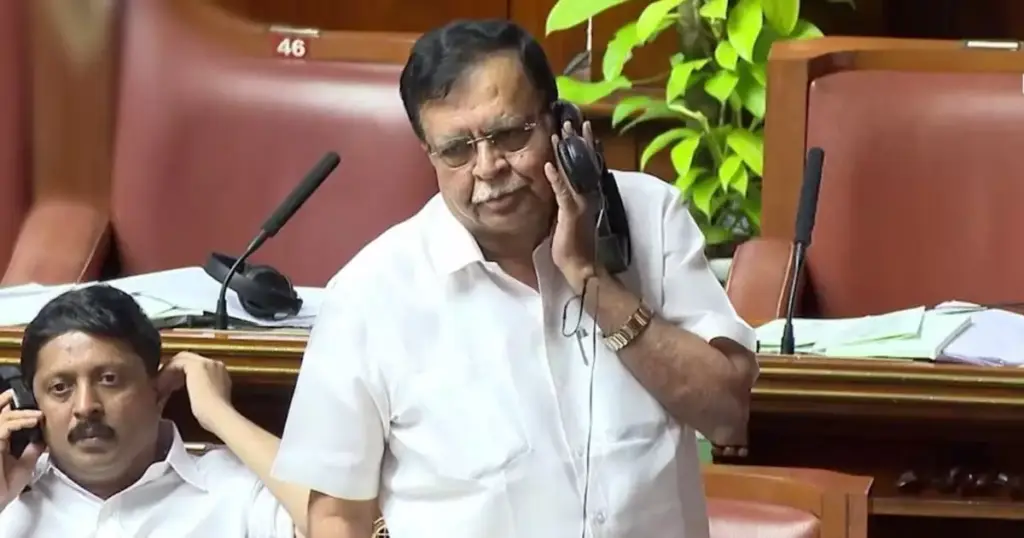 കേന്ദ്ര നേതാക്കളടക്കം 48 രാഷ്ട്രീയ പ്രവർത്തകർ ഹണി ട്രാപ്പിൽ അകപ്പെട്ടു; തന്നെയും പെടുത്താൻ ശ്രമിച്ചു; വെളിപ്പെടുത്തലുമായി കർണാടക മന്ത്രി