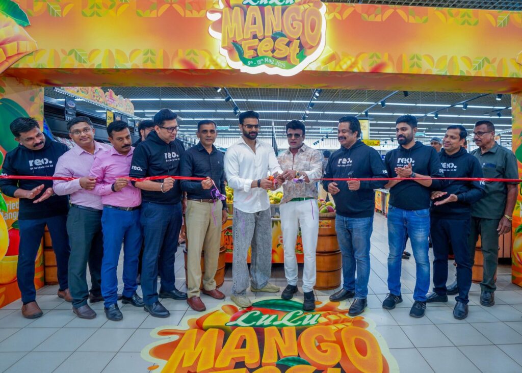 ഇനി ലുലുവിൽ മാമ്പഴക്കാലം: ലുലു മാം​ഗോ ഫെസ്റ്റിന് തുടക്കമായി