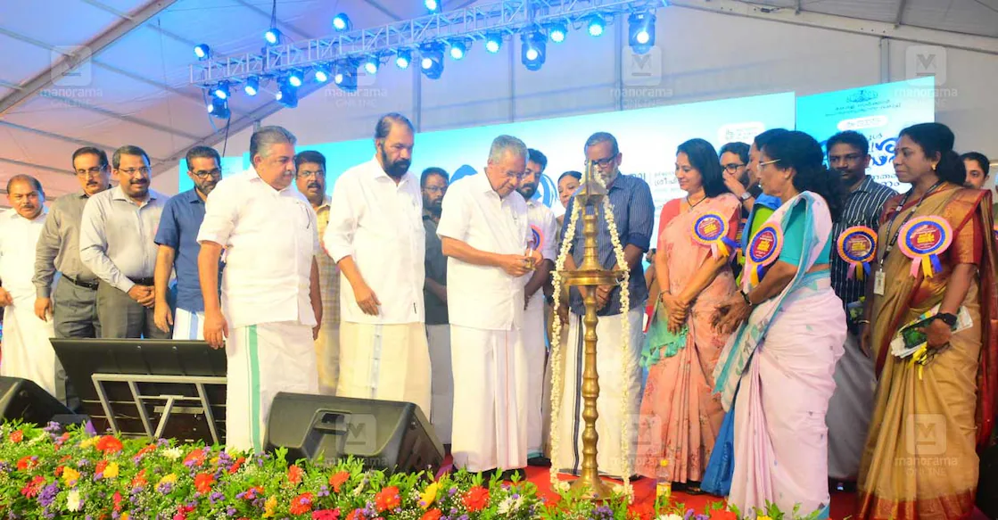 വിവേകം വളർത്തിയെടുക്കണം, വകതിരിവ് നല്ലതോതിൽ സൃഷ്ടിക്കാനാകണം; പ്രവേശനോത്സവത്തിൽ കുട്ടികൾക്ക് ഉപദേശവുമായി മുഖ്യമന്ത്രി