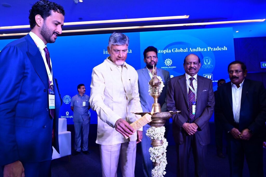നിക്ഷേപങ്ങൾക്ക് വഴിതുറന്ന് യുഎഇ ഇൻവെസ്റ്റോപ്പിയ ഗ്ലോബൽ സമ്മിറ്റ്; വിശാഖപട്ടണത്ത് ഷോപ്പിങ്ങ് മാൾ, വിജയവാഡയിൽ ഭക്ഷ്യസംസ്കരണ കേന്ദ്രം, ഹൈപ്പർമാർക്കറ്റുകൾ അടക്കം ആന്ധ്രയിൽ വിപുലമായ പദ്ധതികൾ യാഥാർത്ഥ്യമാകുമെന്ന് എം.എ യൂസഫലി