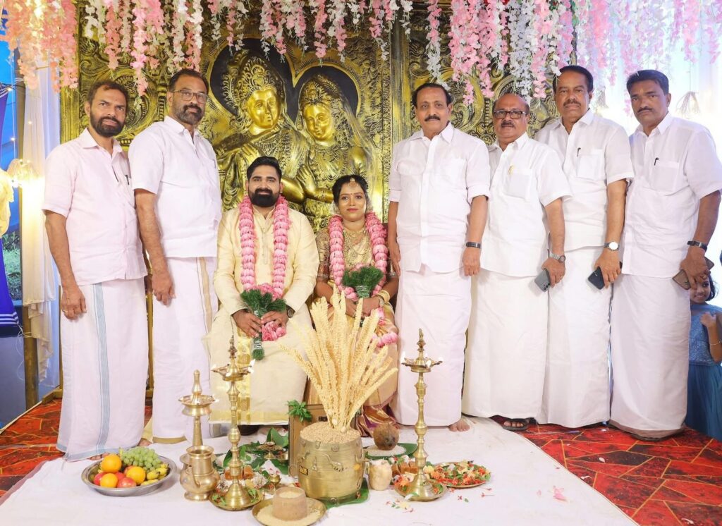 കണ്ണൂരിൽ ബോംബാക്രമണത്തെ അതിജീവിച്ച അന്നത്തെ ആറുവയസുകാരി; ഡോ അസ്ന വിവാഹിതയായി