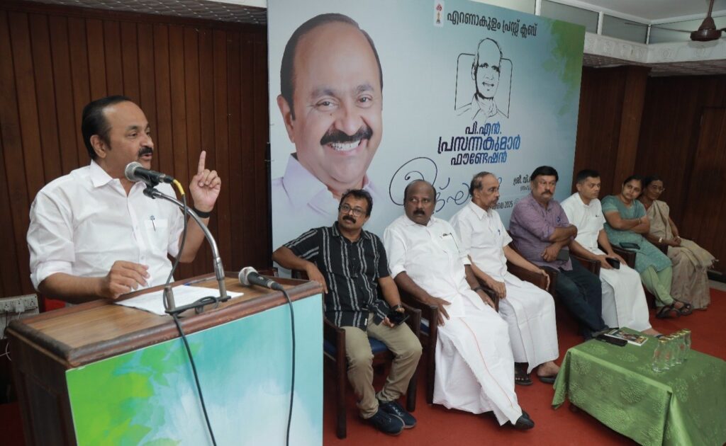 മാധ്യമ പ്രവര്‍ത്തനത്തിലും ആത്മപരിശോധനനടത്തണ്ട സമയമായെന്ന് പ്രതിപക്ഷ നേതാവ്