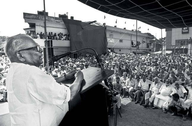 തീയാണ് വി.എസ് തീയാണ്; പുന്ന്രപ്ര വയലാർ പോരാട്ട നായകൻ