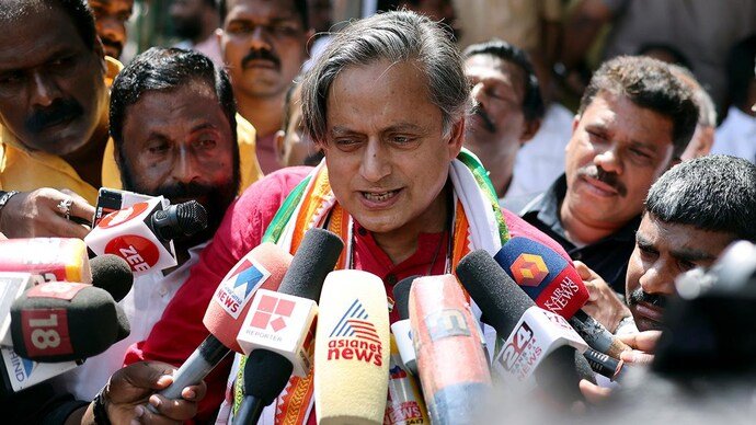 ”പൊന്നു കായ്ക്കുന്ന മരമാണെങ്കിലും പുരയ്ക്ക് മുകളിൽ ചാഞ്ഞാൽ വെട്ടണമെന്ന് ” ഹൈക്കമാന്റിന്റെ നിലപാട് അന്തിമം; തരൂരിൽ തളർന്ന് കോൺ​​ഗ്രസ്
