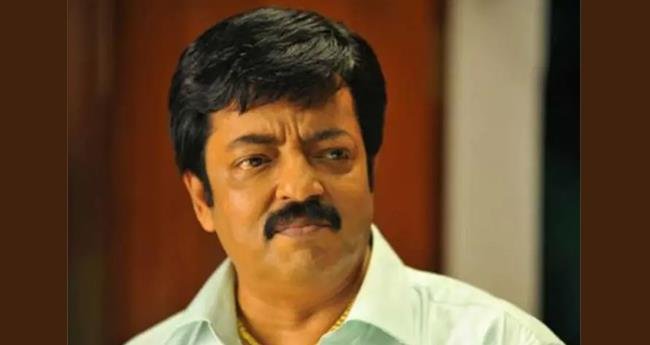 പ്രേം​ന​സീ​റി​ന്‍റെ മ​ക​നും ന​ട​നു​മാ​യ ഷാ​ന​വാ​സ് അ​ന്ത​രി​ച്ചു