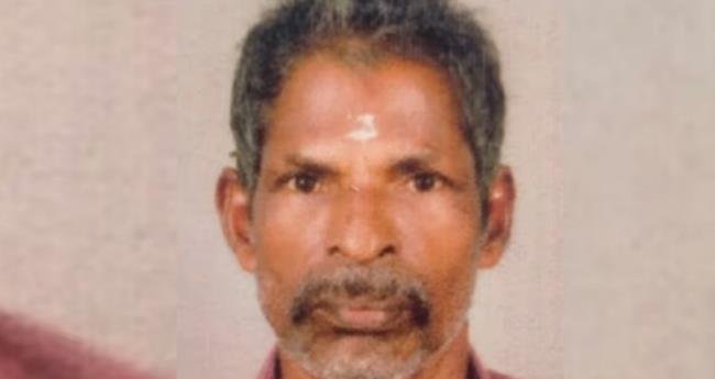 വ​ള്ളം മ​റി​ഞ്ഞു; മ​ത്സ്യ​ത്തൊ​ഴി​ലാ​ളി​ക്ക് ദാ​രു​ണാ​ന്ത്യം