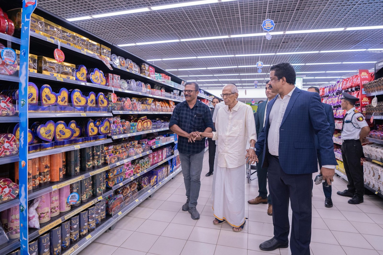സാനുമാഷിന്റെ അവസാന നാളുകളിലെ പൊതു പരിപാടി; അന്ന് ലുലുമാളിലെത്തി പറഞ്ഞു ഈ നൂറ്റാണ്ടിലെ അത്ഭുതം; പ്രിയ സാഹിത്യ പണ്ഡിതന് വിട