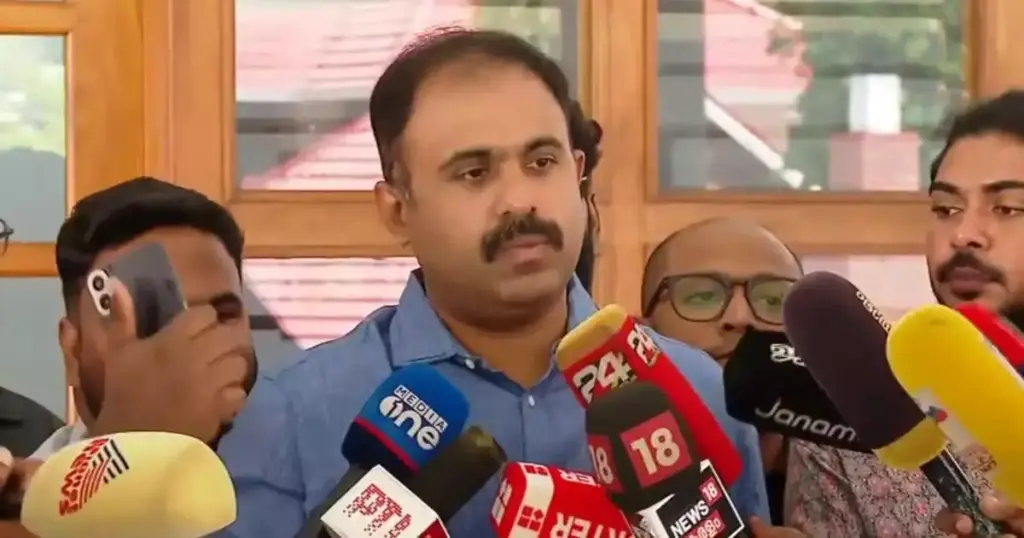 കേരളത്തിൽ തുടരാൻ അവസരം തരണം; ഞാൻ പാർട്ടിക്ക് വിധേയൻ; അതൃപ്തി പരസ്യമാക്കി അബിൻ വർക്കി