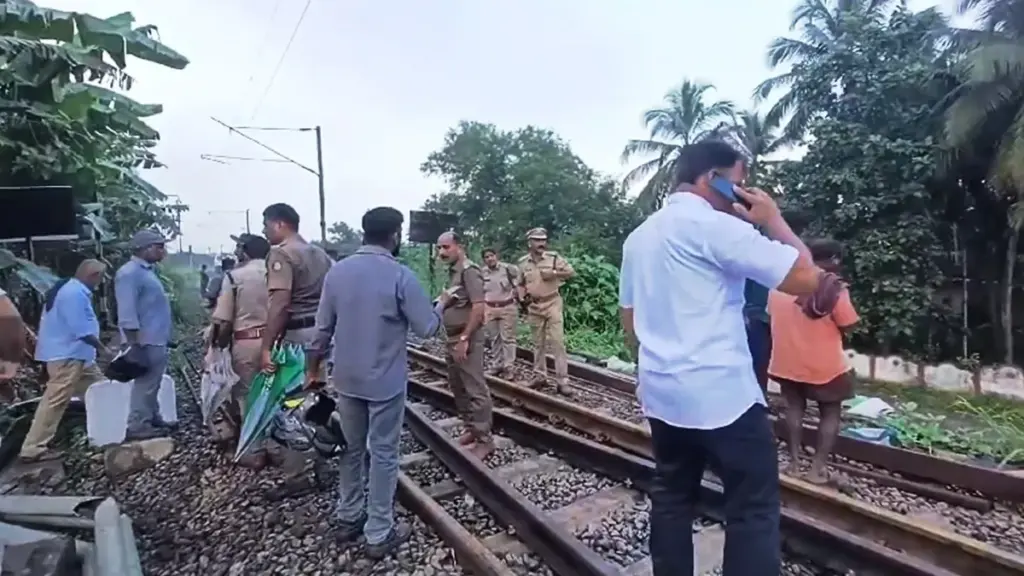 കരുനാഗപ്പള്ളിയിൽ എഞ്ചിനീയറിംഗ് വിദ്യാർത്ഥിനി ട്രെയിൻ തട്ടി മരിച്ചു