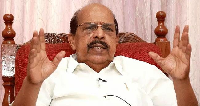 ജി.​സു​ധാ​ക​ര​ൻ സി​പി​എം വേ​ദി​യി​ലേ​ക്ക്
