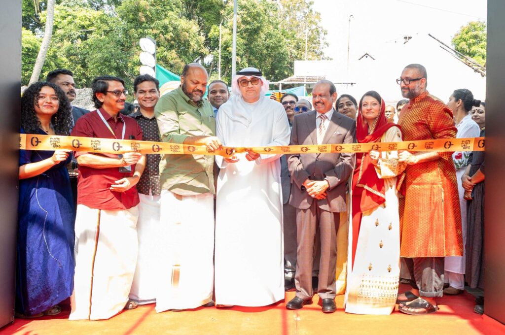 എന്റെ പൊന്നേ എന്ന് വിളിച്ച് കൊച്ചി; ഷെഫീന യൂസഫലിയുടെ എക്സിബിഷന് ബിനാലെയിൽ തുടക്കമായി