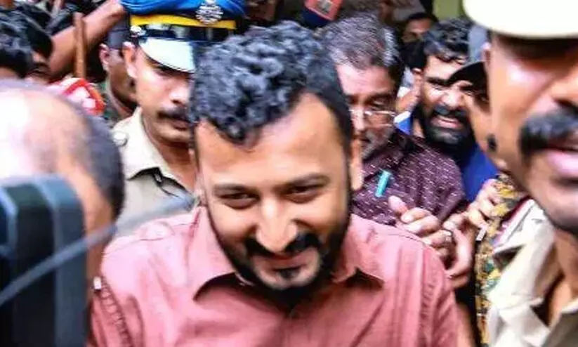 ഭീഷണിപ്പെടുത്തി നഗ്നവീഡിയോ ചിത്രീകരിച്ചു; മുന്‍കൂര്‍ ജാമ്യം ലഭിച്ചാല്‍ ഈ ദൃശ്യങ്ങള്‍ പരസ്യമാകുമെന്ന് ഭയം; രാഹുലിനെതിരെ പരാതിക്കാരി