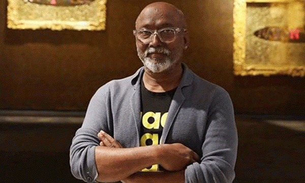 ബോസ് കൃഷ്ണമാചാരി കൊച്ചി ബിനാലെ ഫൗണ്ടേഷനില്‍ നിന്ന് രാജിവച്ചു