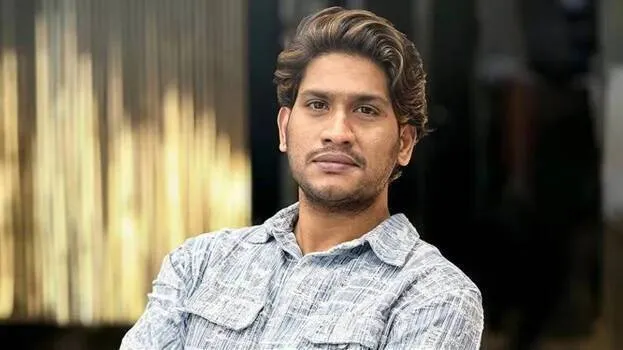 കാന്തപുരം ഉസ്താദിന്റെ മോദി കൂടിക്കാഴ്ചയെ പ്രശംസിച്ച് കുറിപ്പ്; അഖിൽ മാരാറിന് നേരെ സൈബർ ആക്രമണം