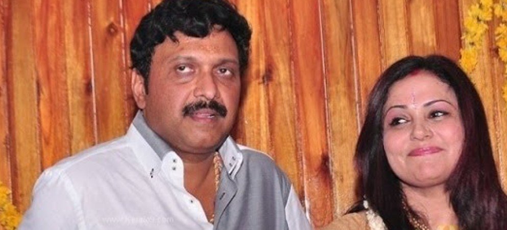 ‘മ​ന്ത്രി​യെ മോ​ശം സാ​ഹ​ച​ര്യ​ത്തി​ൽ ക​ണ്ടു, ഫോ​ട്ടോ​ക​ളും കൈ​യി​ലു​ണ്ട്’: ഗ​ണേ​ഷ് കു​മാ​റി​നെതിരേ തുറന്നടിച്ച് ഭാ​ര്യ