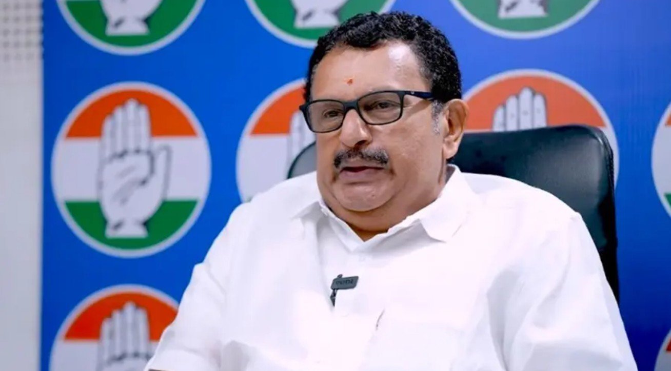മുഖ്യമന്ത്രിയാകാൻ സീനിയോറിറ്റി വേണ്ട; എന്റെ മണ്ഡലത്തിലെ ജനവികാരമാണ് ഞാൻ ഹൈക്കമാൻഡിനെ അറിയിച്ചത്; നിലപാട് അറിയിച്ച് കെ മുരളീധരൻ