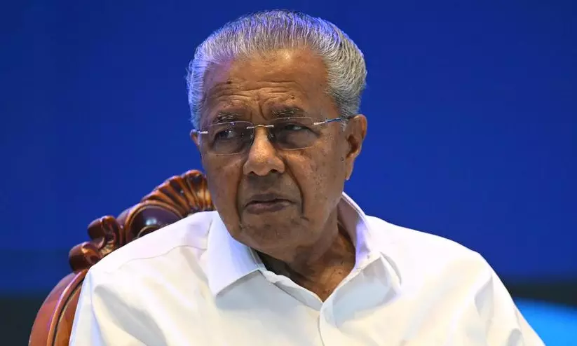 പ്രോട്ടോക്കോൾ വീഴ്ച: പ്രതിപക്ഷ നേതാവ് പിണറായി വിജയന്റെ വിമാനയാത്ര മുടങ്ങി; ഡൽഹി കേരള ഹൗസിൽ അടിയന്തര യോഗം, നടപടിയ്ക്ക് സാധ്യത