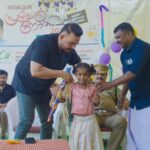 അട്ടപ്പാടി ട്രൈബൽ സ്കൂളുകളിലെ വിദ്യാർത്ഥികൾക്ക് ലുലുവിന്റെ സമ്മാനം; കരുന്നുകൾക്ക് പഠനോപകരണങ്ങൾ വിതരണം ചെയ്ത് ലുലുമാൾ അധികൃതർ