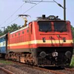 ട്രെയിൻ സുരക്ഷയ്ക്ക് കരുത്തേകാൻ ടിക്കറ്റ് പരിശോധന വിഭാഗം ജീവനക്കാർക്ക് ഉന്നതതല അഗ്നിശമന പരിശീലനം