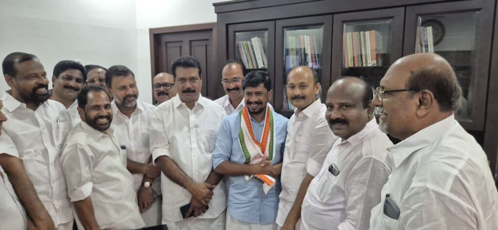 പി.എസ്.സി റാങ്ക് ലിസ്റ്റ് അട്ടിമറി ഡിവൈഎഫ്ഐക്ക് വേണ്ടി;ക്രമവിരുദ്ധ നിയമനങ്ങള്‍ റദ്ദാക്കണമെന്ന് മന്ത്രി ഒ.ജെ. ജനീഷ്