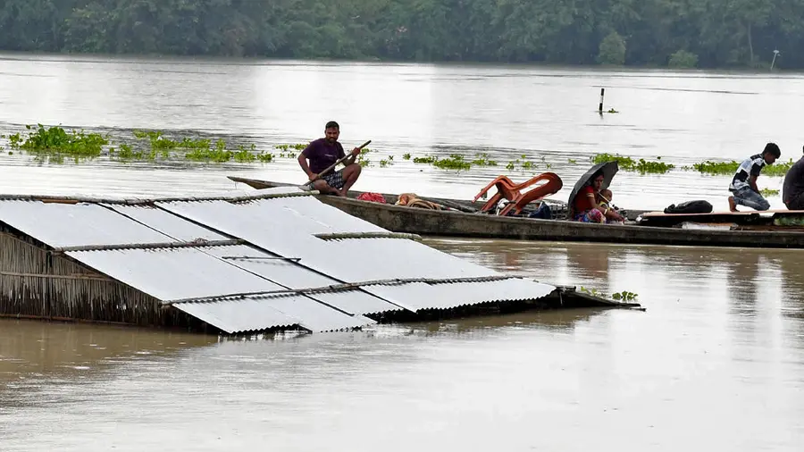 അസമിൽ പ്രളയക്കെടുതി രൂക്ഷം; മരണം നാലായി, 37,000ത്തിലേറെ പേർ ദുരിതത്തിൽ
