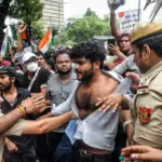 വിദ്യാർഥി പ്രതിഷേധം ശക്തം; കേന്ദ്രസർക്കാരിന് കടുത്ത സമ്മർദം