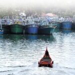 കൊല്ലത്ത് മത്സ്യബന്ധനത്തിനിടെ വള്ളം മറിഞ്ഞു; ഒരാളെ കാണാതായി, രക്ഷാപ്രവർത്തനം തുടരുന്നു