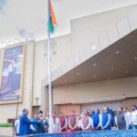 ദേശീയ പതാക ഉയർത്തി ലുലു മാളിൽ സ്വാതന്ത്ര്യദിനാഘോഷം