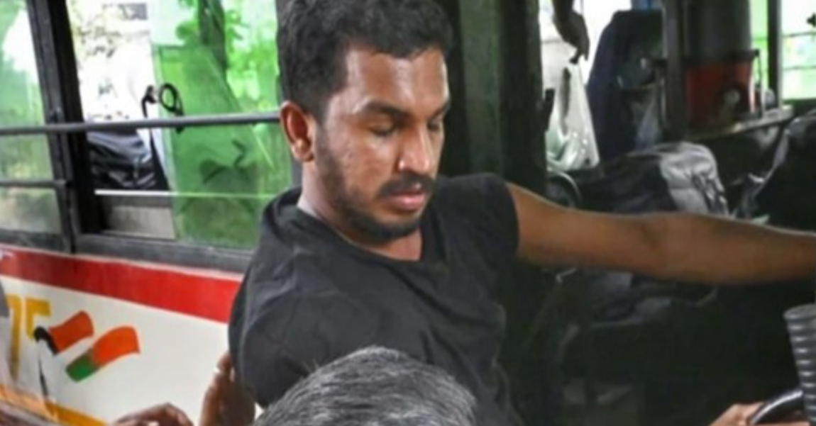 ഗ്യാനേഷ് കുമാറിന്റെ രാജി ആവശ്യപ്പെട്ട് ഡൽഹിയിൽ പ്രതിഷേധം ശക്തം; ജോൺ ബ്രിട്ടാസിനെ കസ്റ്റഡിയിലെടുത്തു